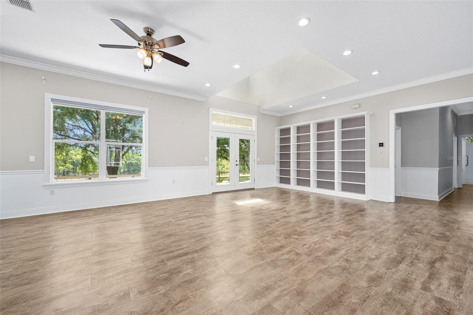 Image 8 of 62 For 2380 Narrow Way