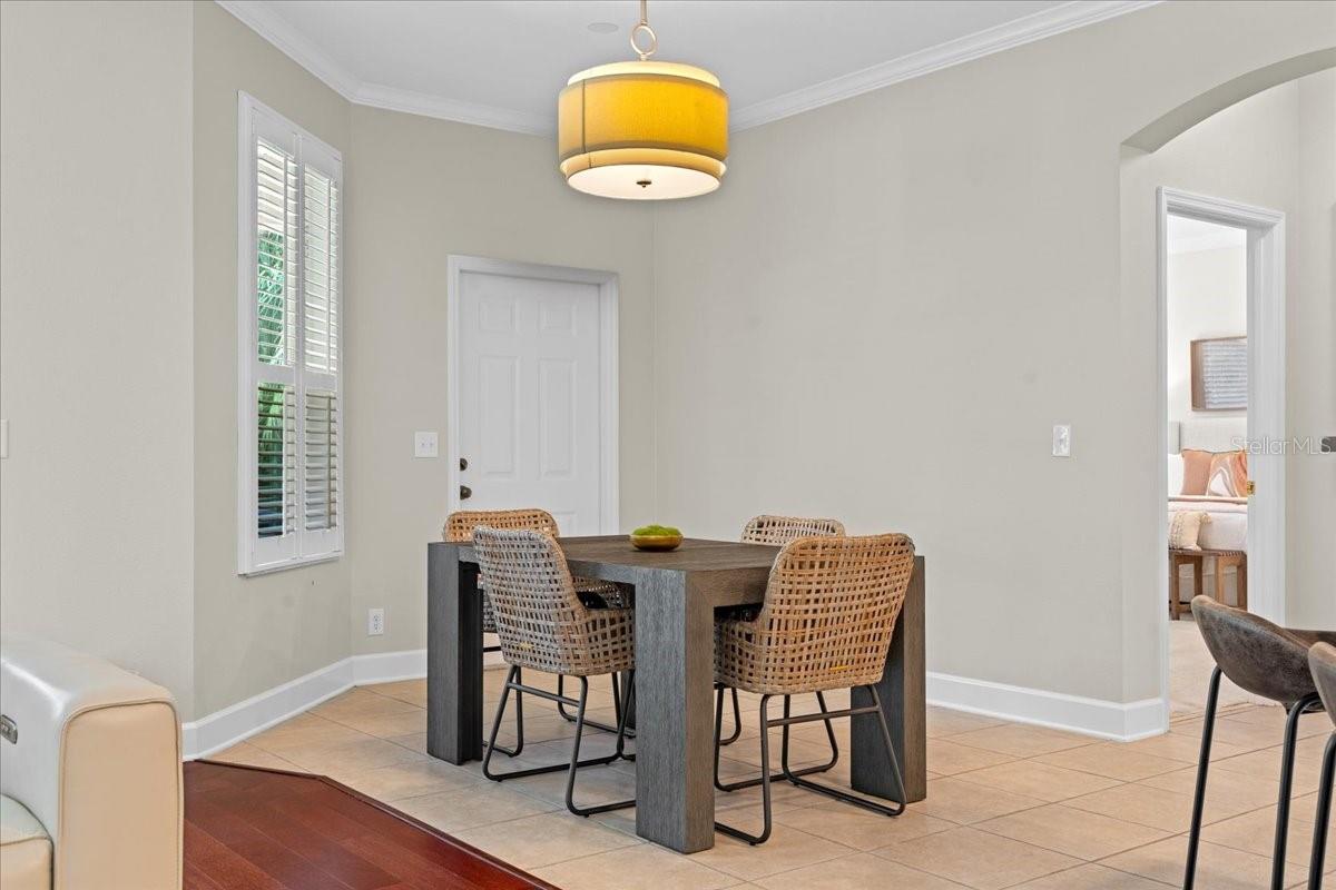 Image 15 of 49 For 118 Birchmont Drive