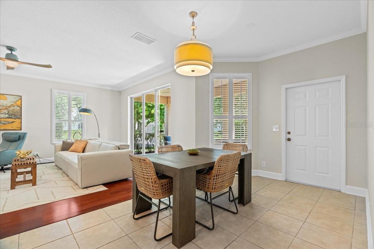 Image 17 of 49 For 118 Birchmont Drive