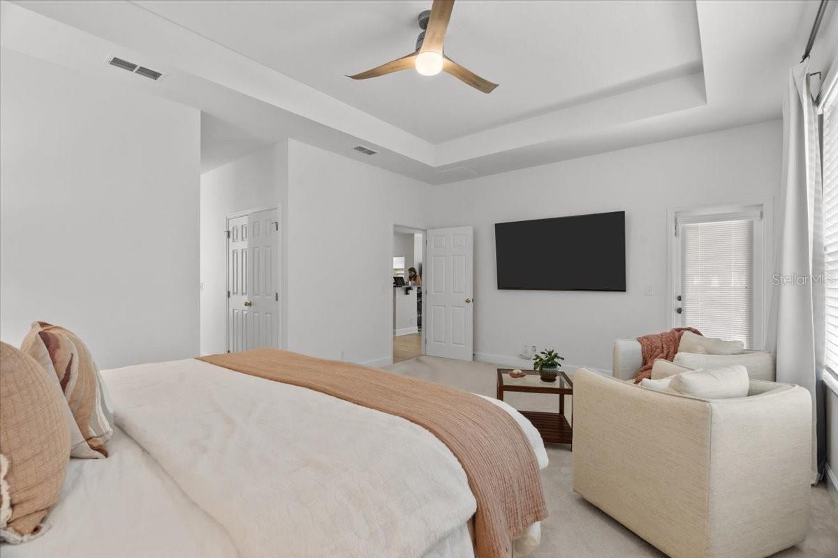 Image 23 of 49 For 118 Birchmont Drive