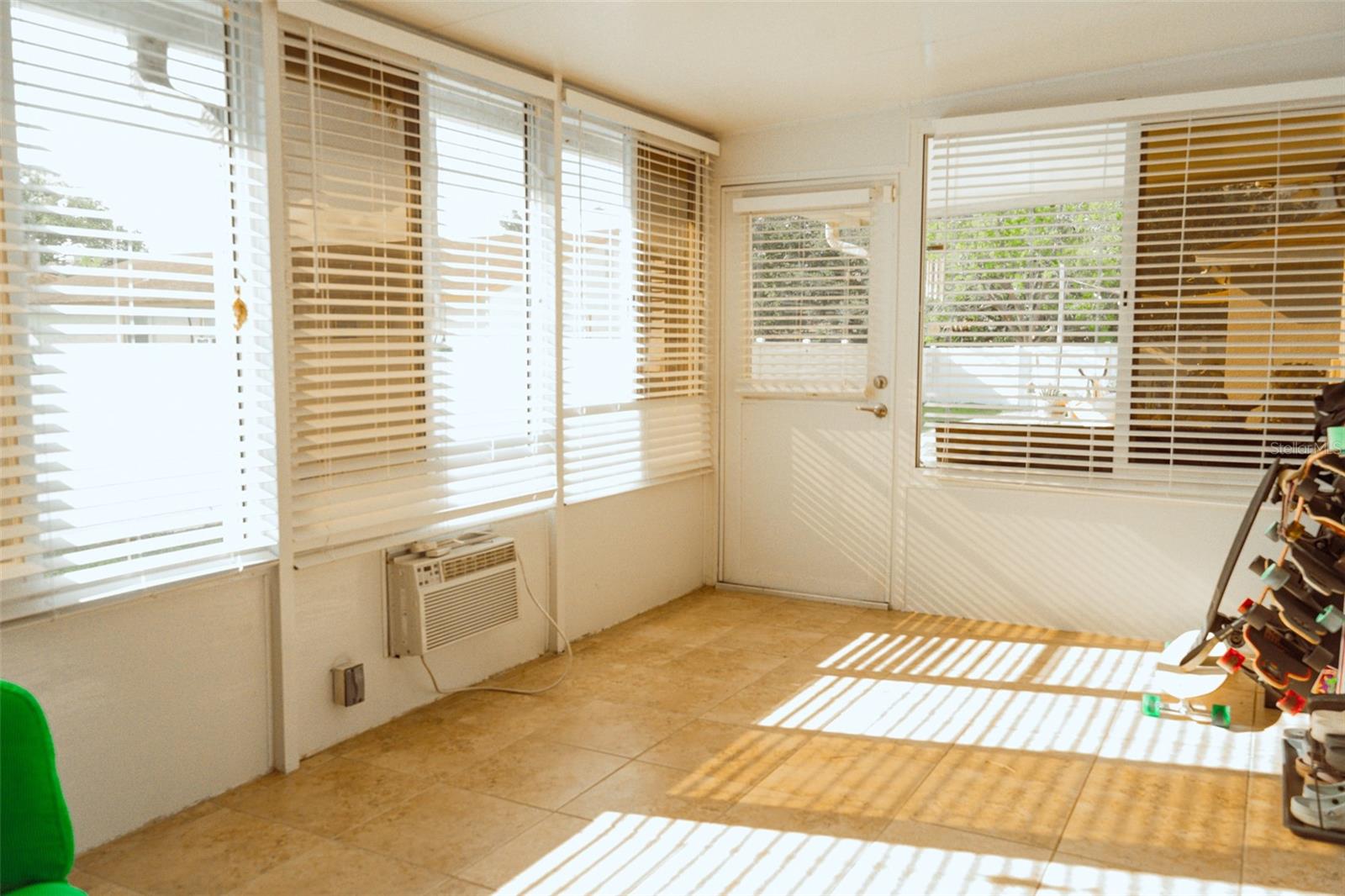 Image 8 of 20 For 186 Cedar Ridge Lane