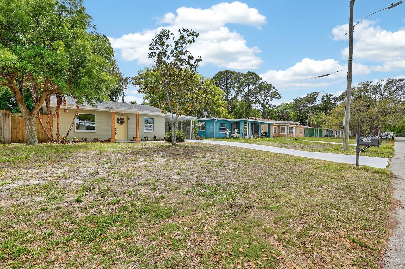 Image 26 of 30 For 553 Calhoun Street