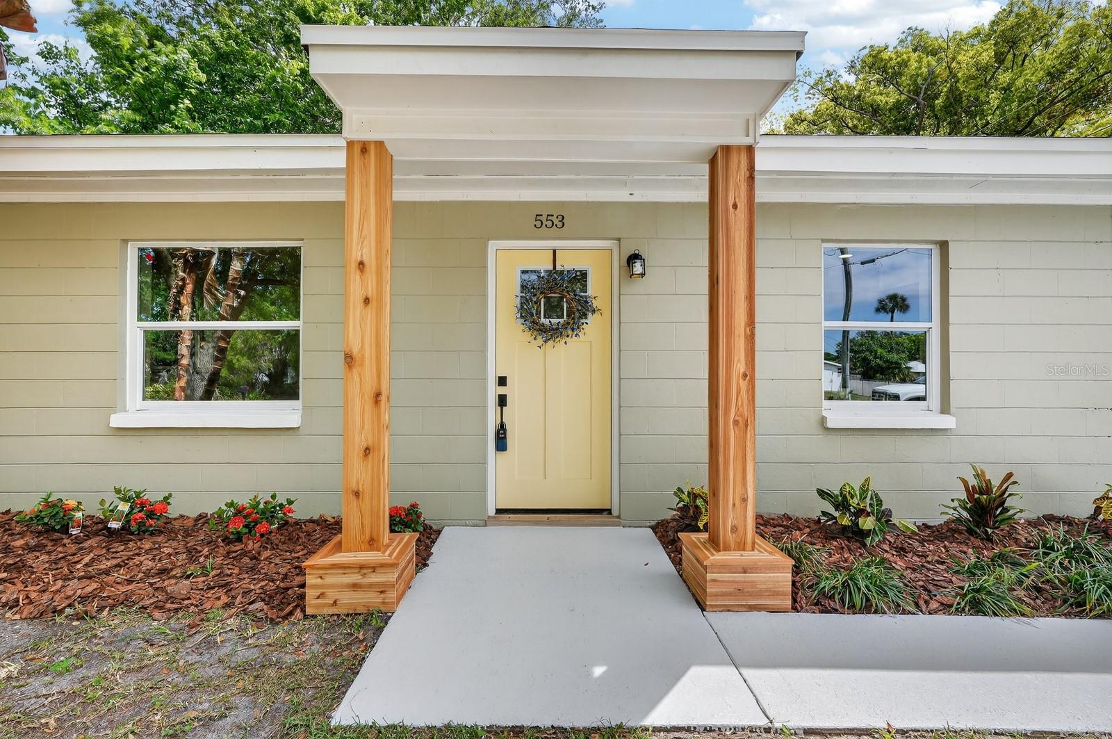 Image 7 of 30 For 553 Calhoun Street