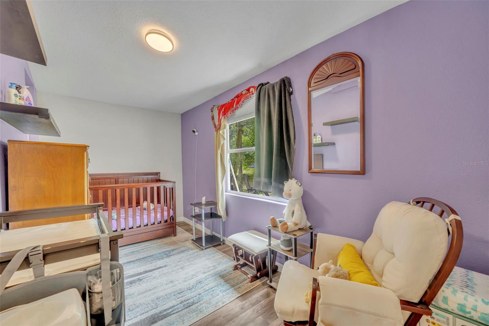 Listing photo id 18 for 4248 Minoso Street