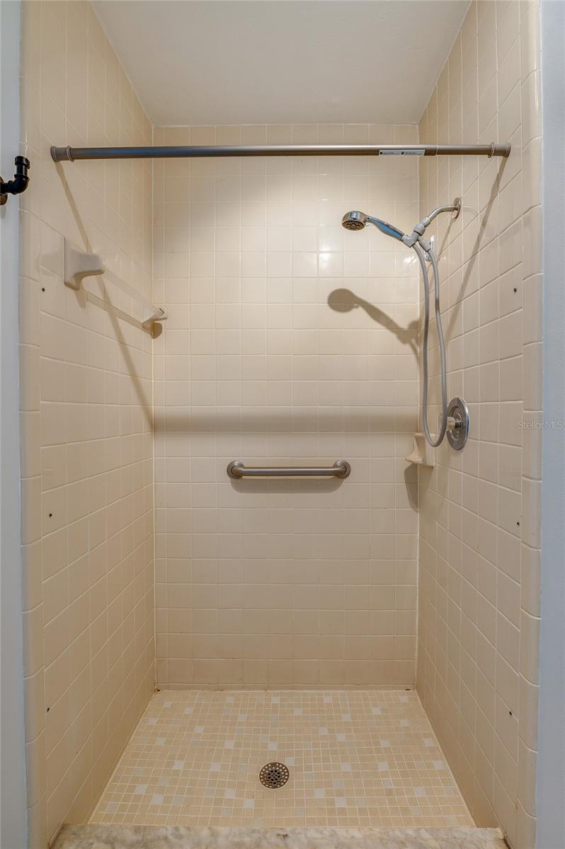 Image 21 of 44 For 4538 Rockledge Lane