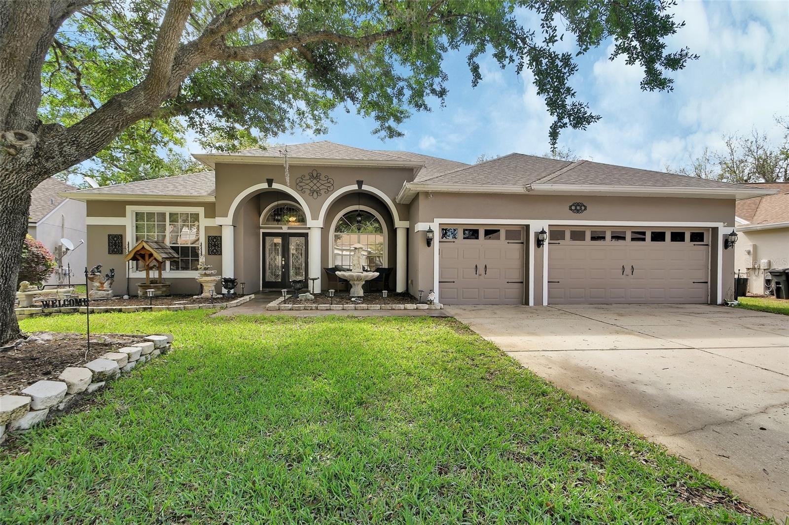 Details for 13 Pleasent Hill Drive, DEBARY, FL 32713