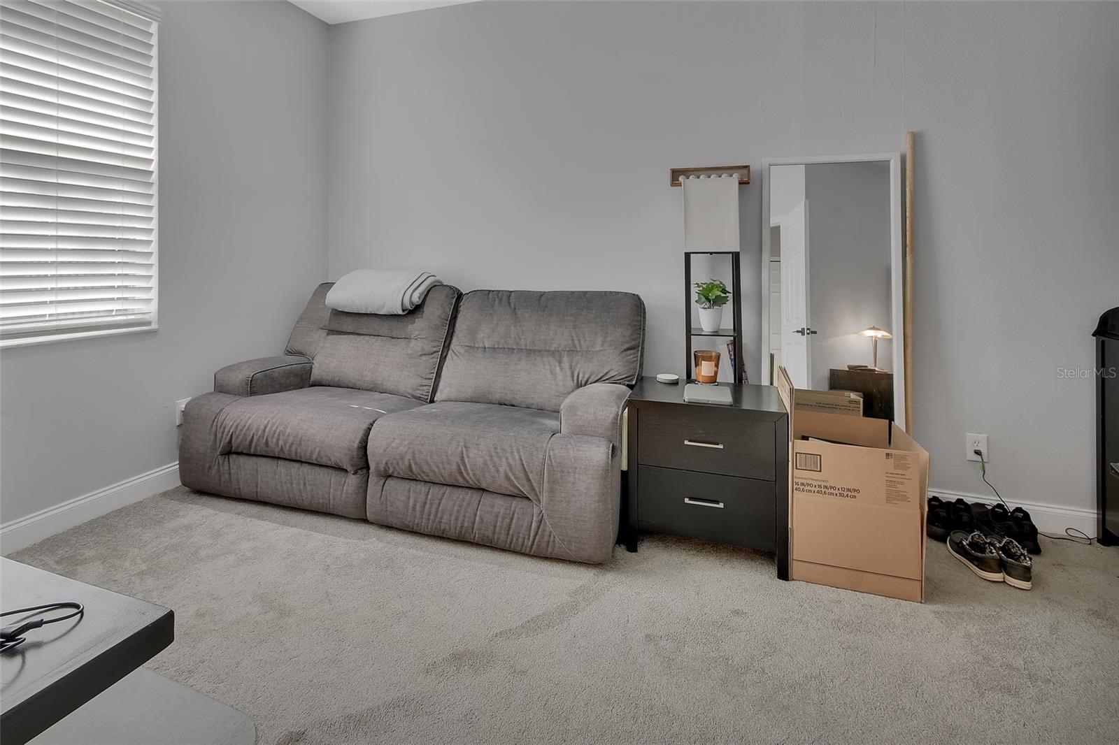 Image 34 of 51 For 13 Pleasent Hill Drive