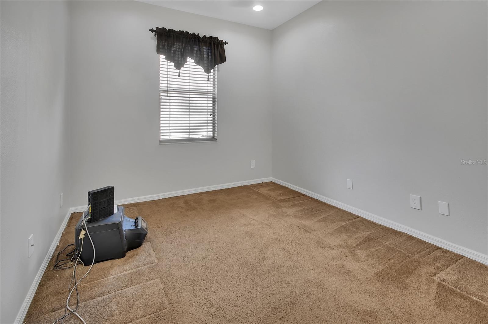 Image 38 of 51 For 13 Pleasent Hill Drive