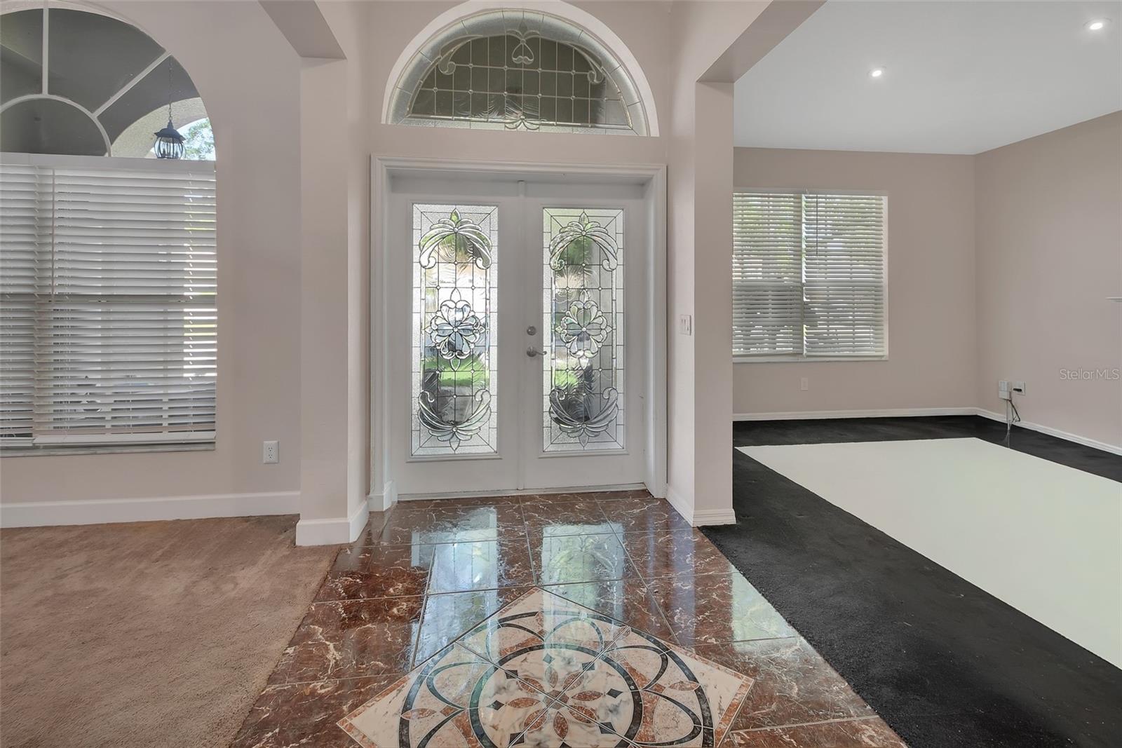 Image 7 of 51 For 13 Pleasent Hill Drive