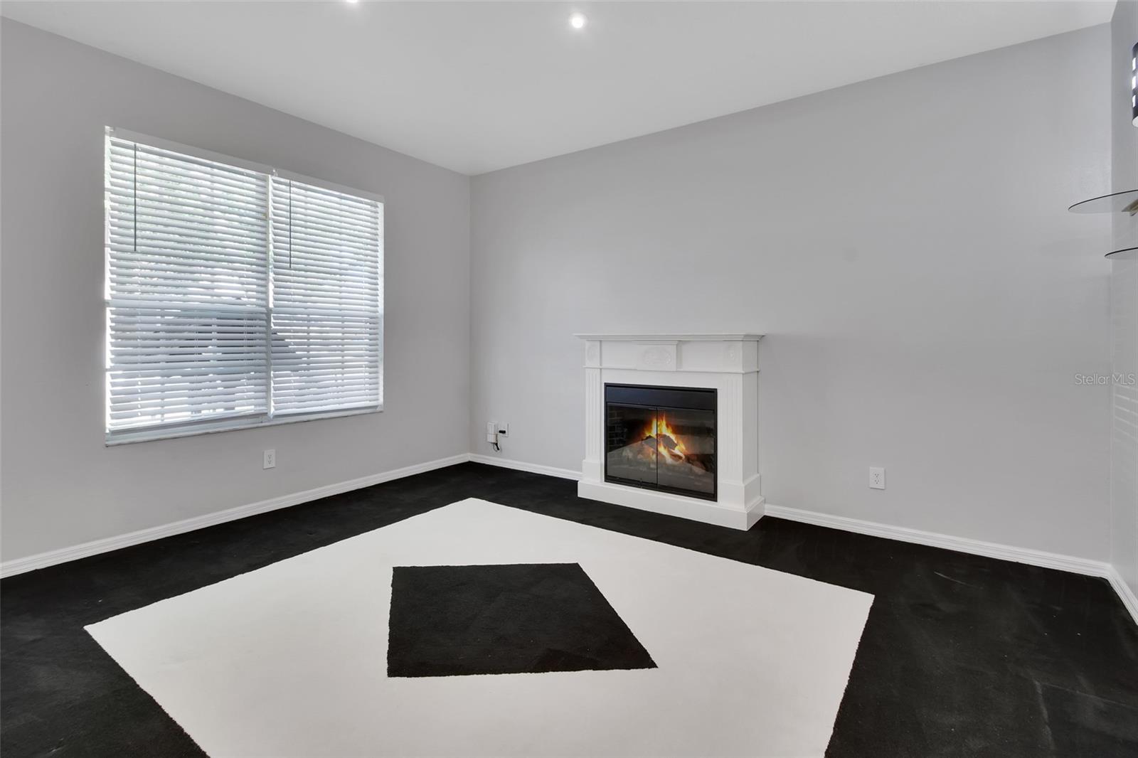 Image 8 of 51 For 13 Pleasent Hill Drive