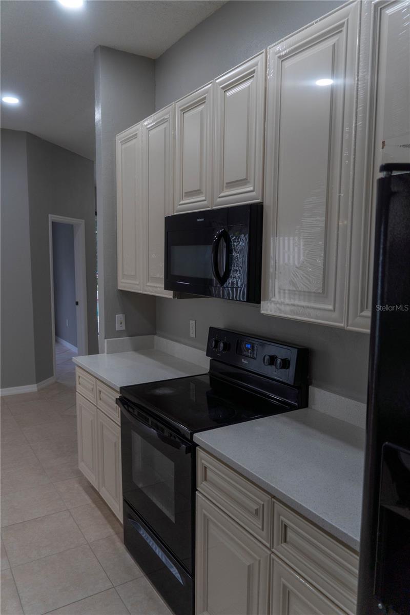 Image 21 of 71 For 1440 Finsbury Court