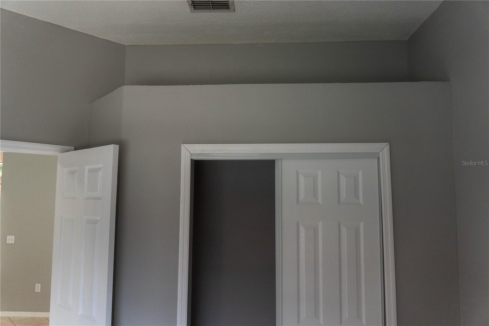 Image 25 of 71 For 1440 Finsbury Court