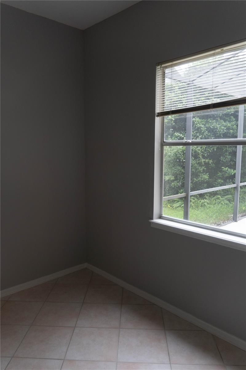 Image 30 of 71 For 1440 Finsbury Court