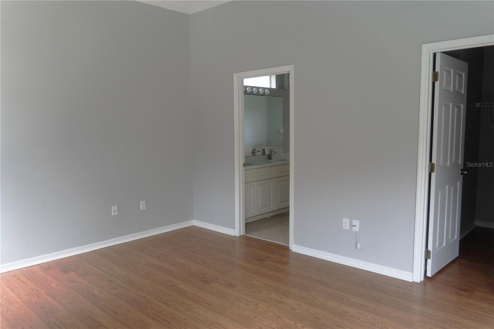 Image 35 of 71 For 1440 Finsbury Court