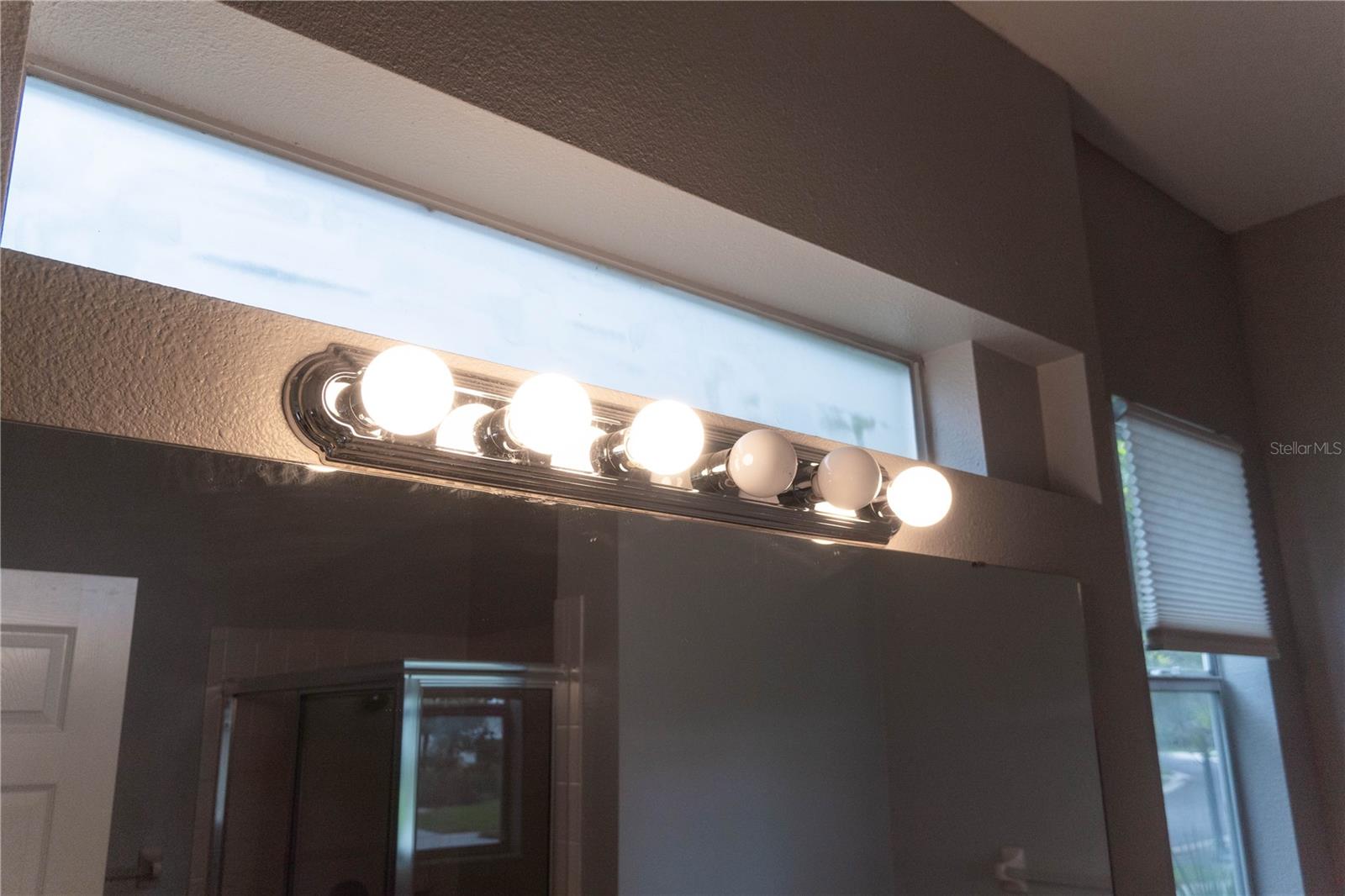 Image 43 of 71 For 1440 Finsbury Court