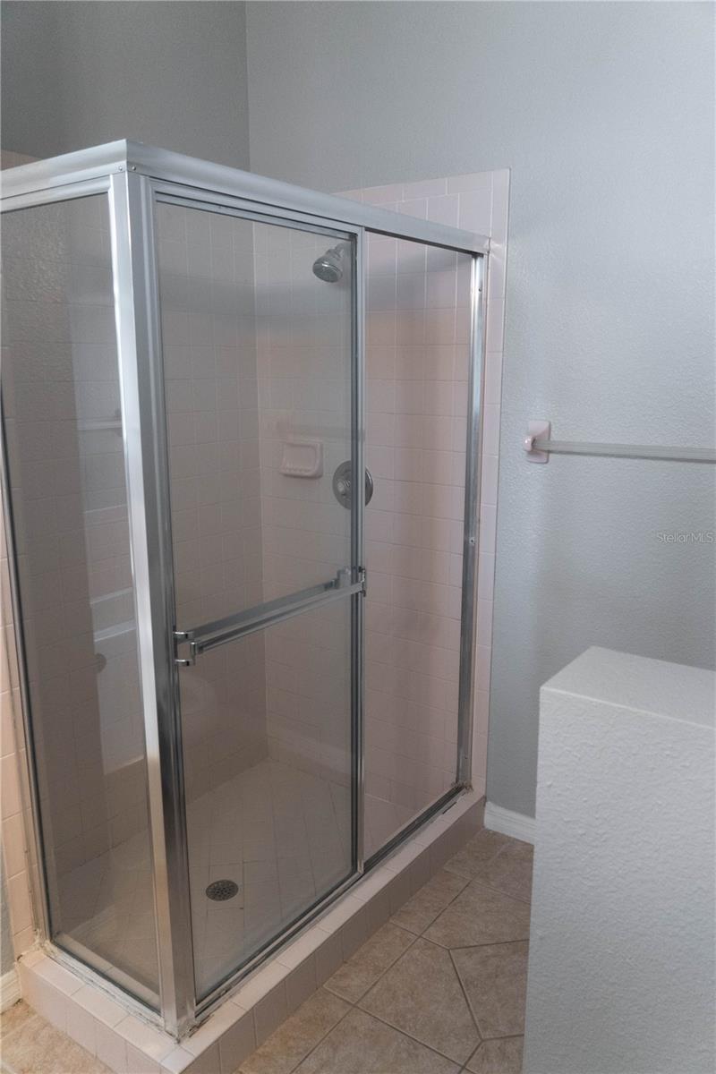 Image 49 of 71 For 1440 Finsbury Court