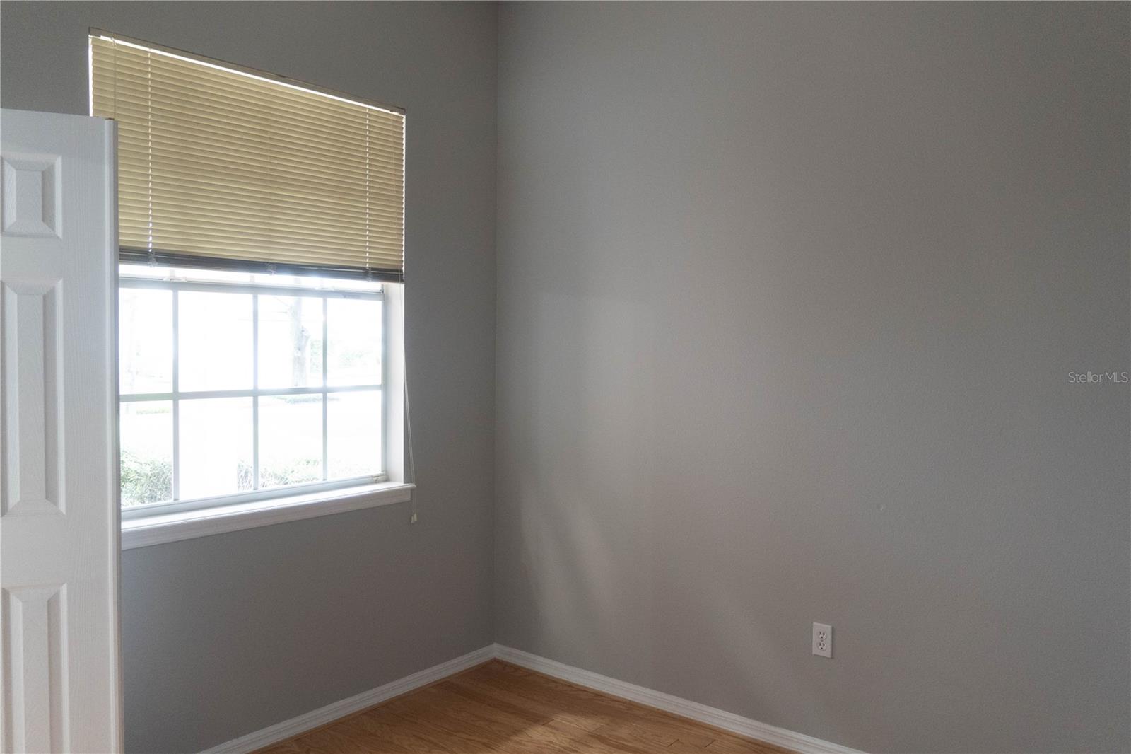 Image 52 of 71 For 1440 Finsbury Court