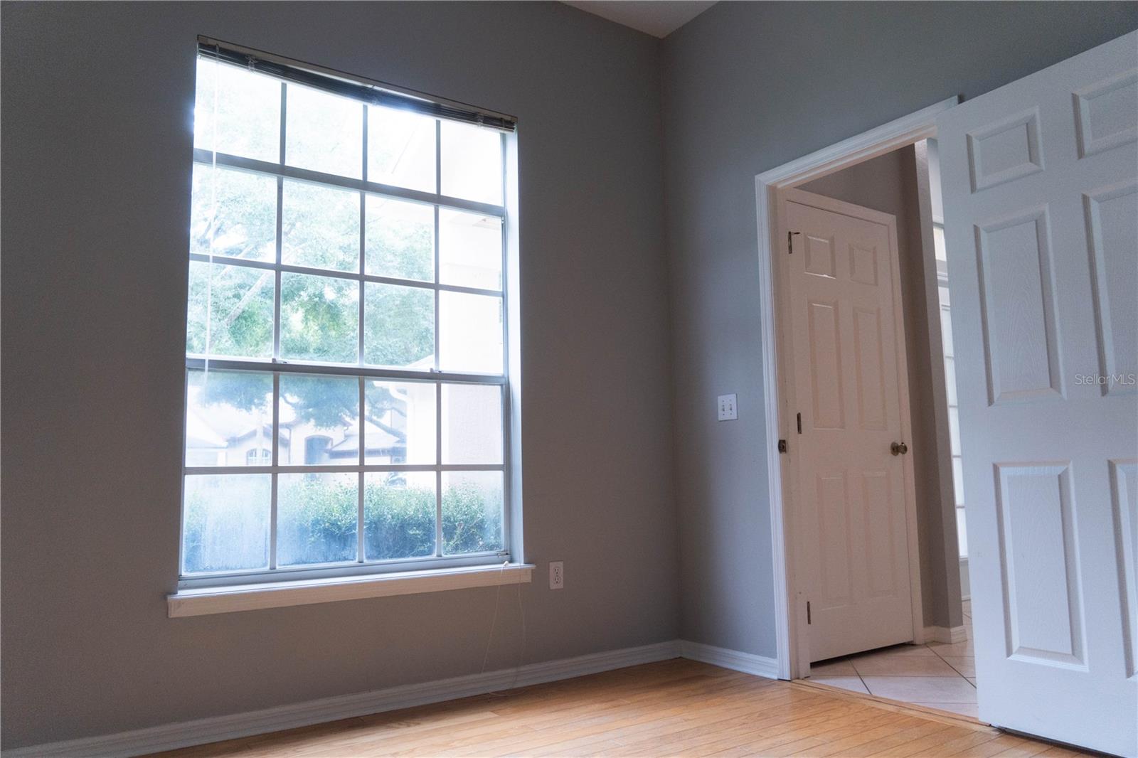 Image 65 of 71 For 1440 Finsbury Court