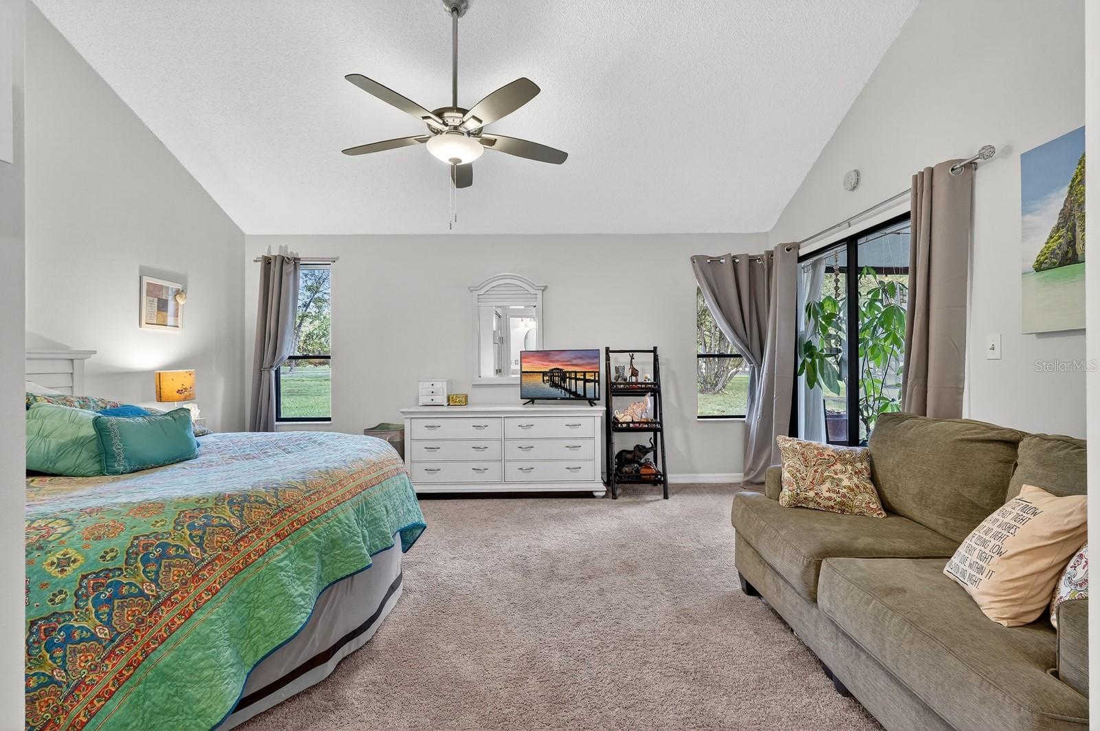 Image 22 of 52 For 537 Brown Pelican Drive