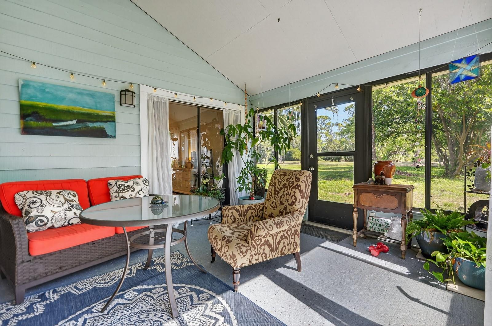 Image 6 of 52 For 537 Brown Pelican Drive