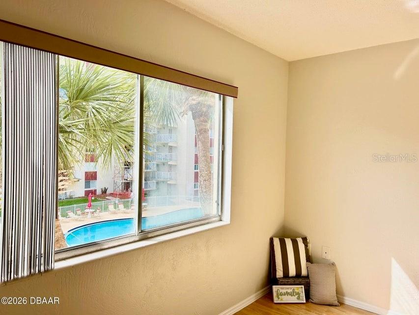 Image 6 of 28 For 2711 Halifax Avenue 374