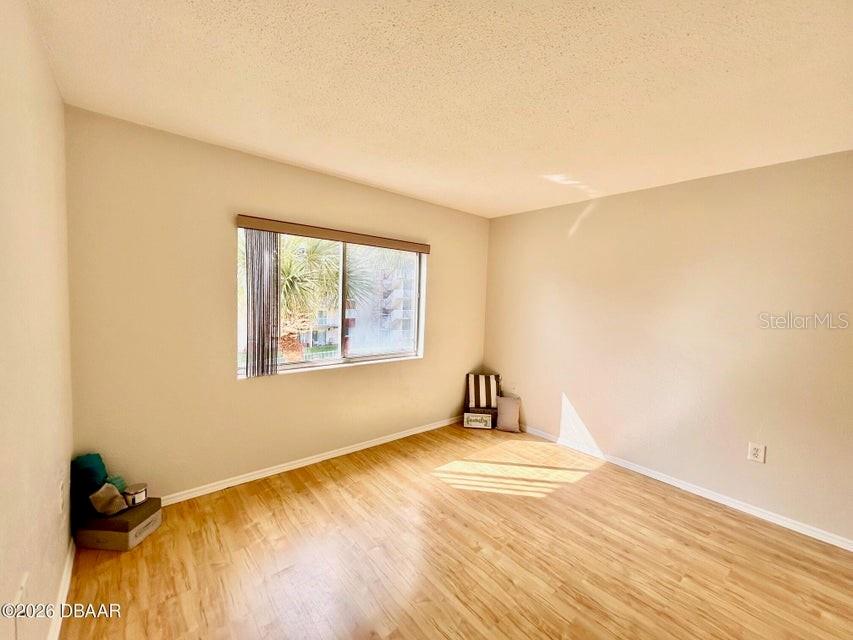 Image 8 of 28 For 2711 Halifax Avenue 374