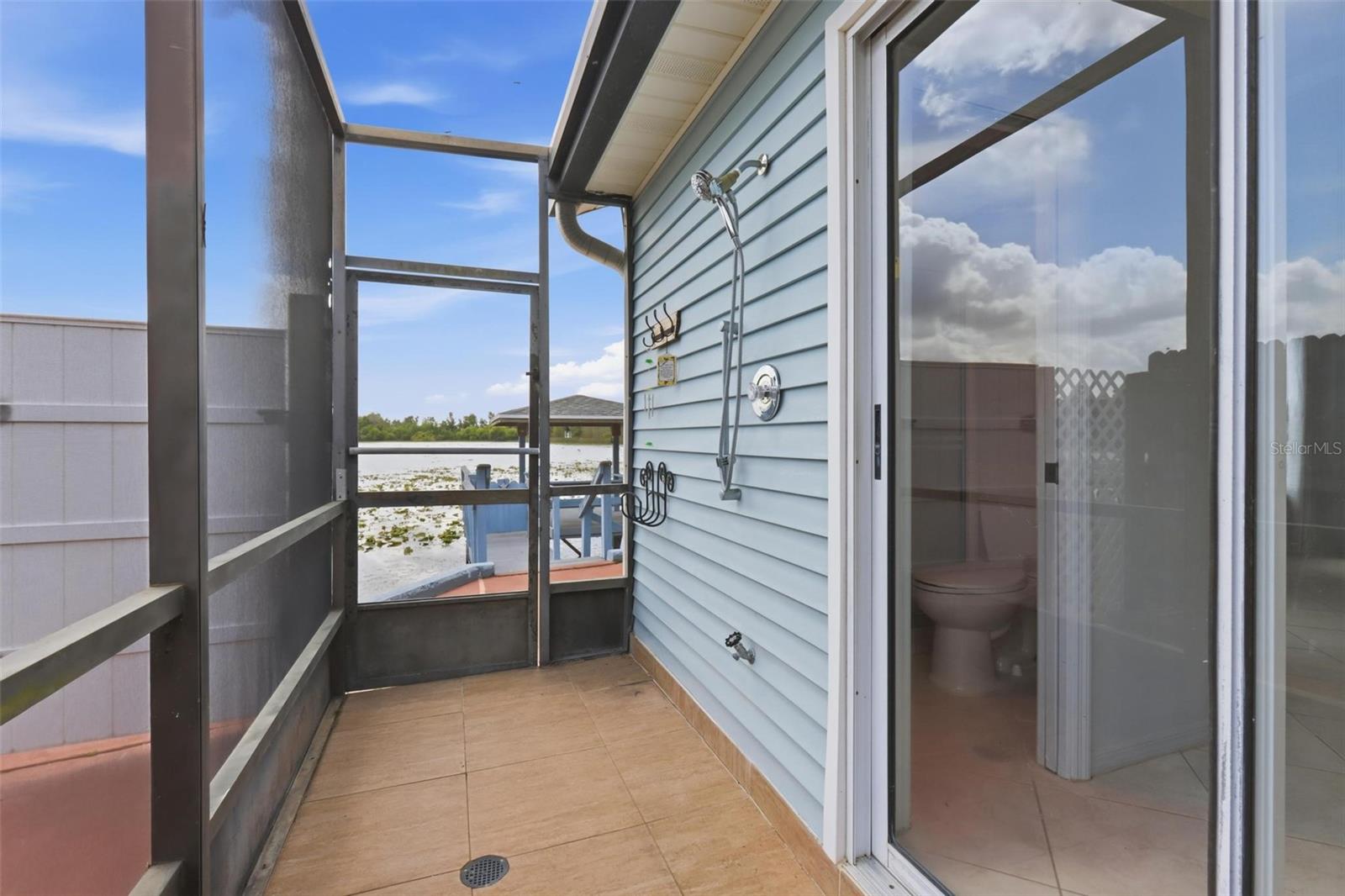 Image 26 of 61 For 158 Northshore Cir