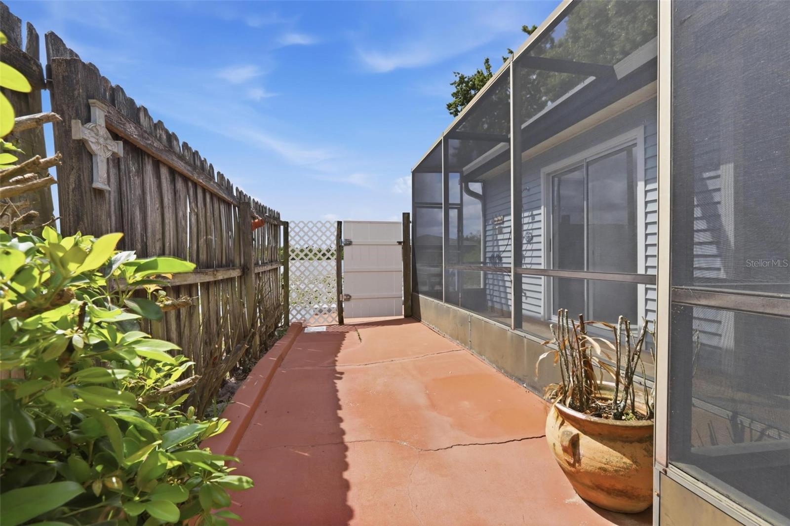 Image 27 of 61 For 158 Northshore Cir