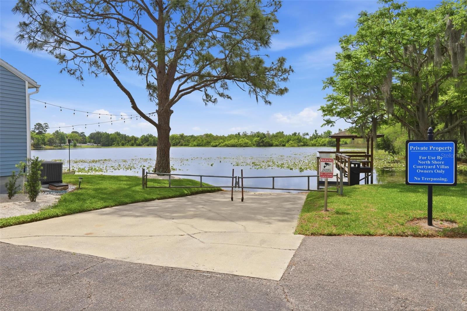 Image 43 of 61 For 158 Northshore Cir