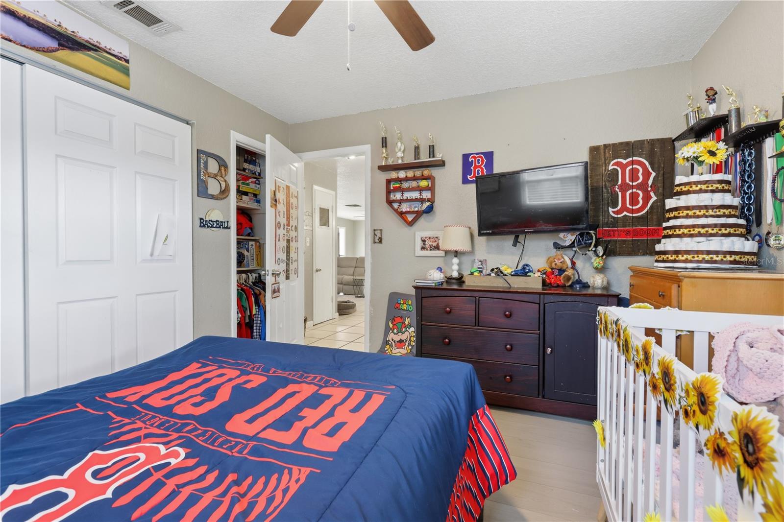 Image 17 of 29 For 69 Crystal Drive