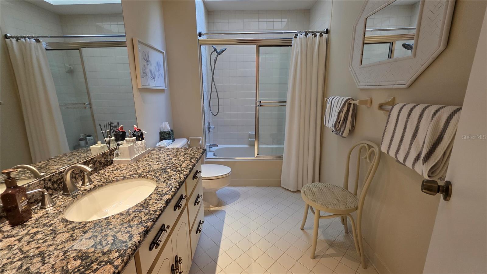 Image 36 of 51 For 1024 Club House Boulevard