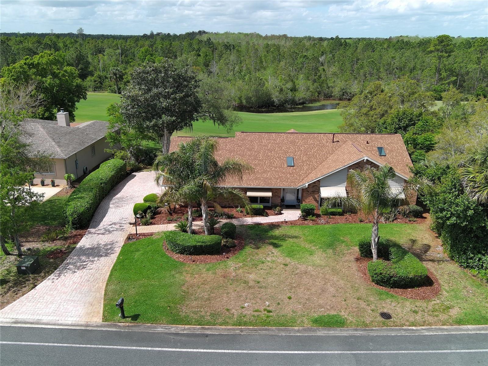 Image 4 of 51 For 1024 Club House Boulevard