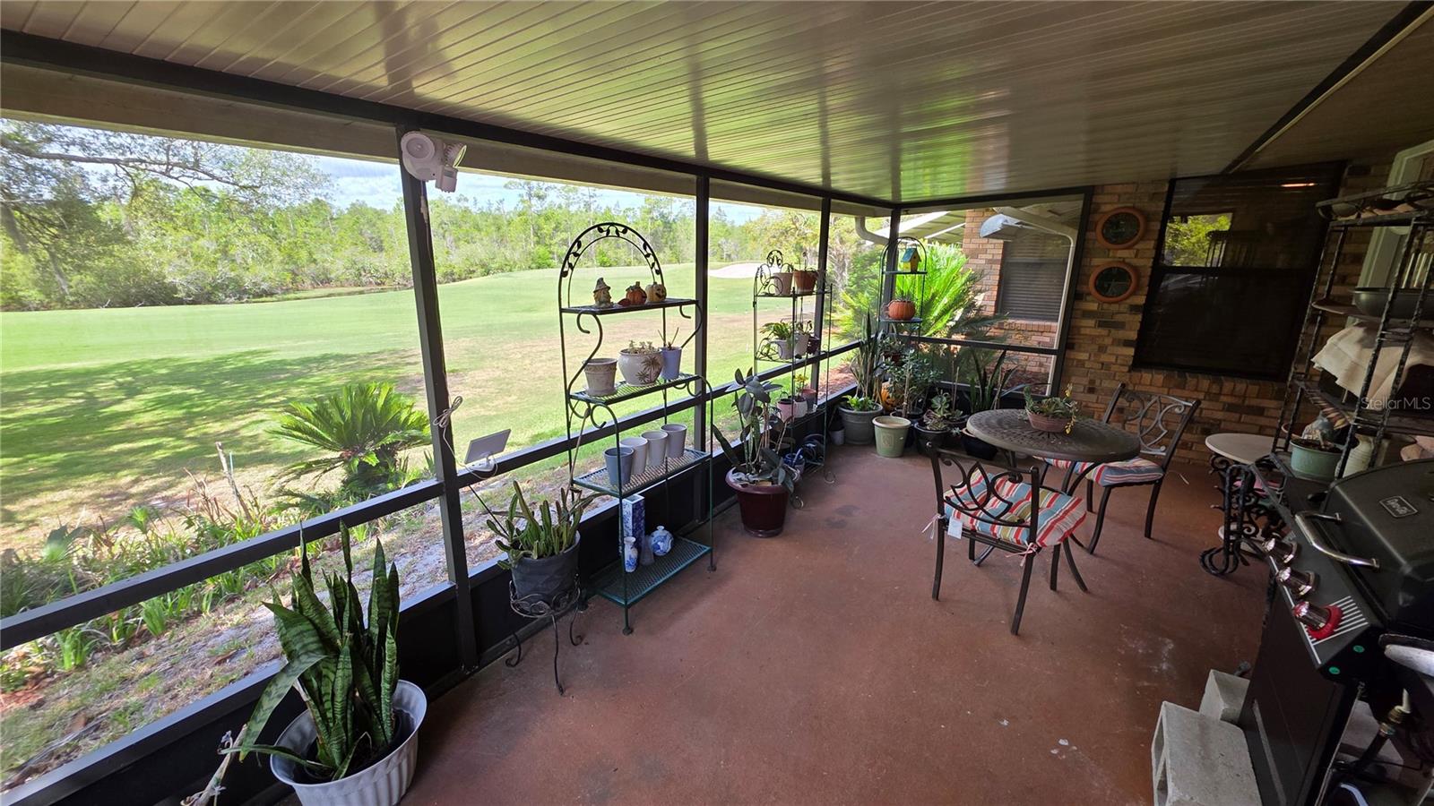 Image 43 of 51 For 1024 Club House Boulevard