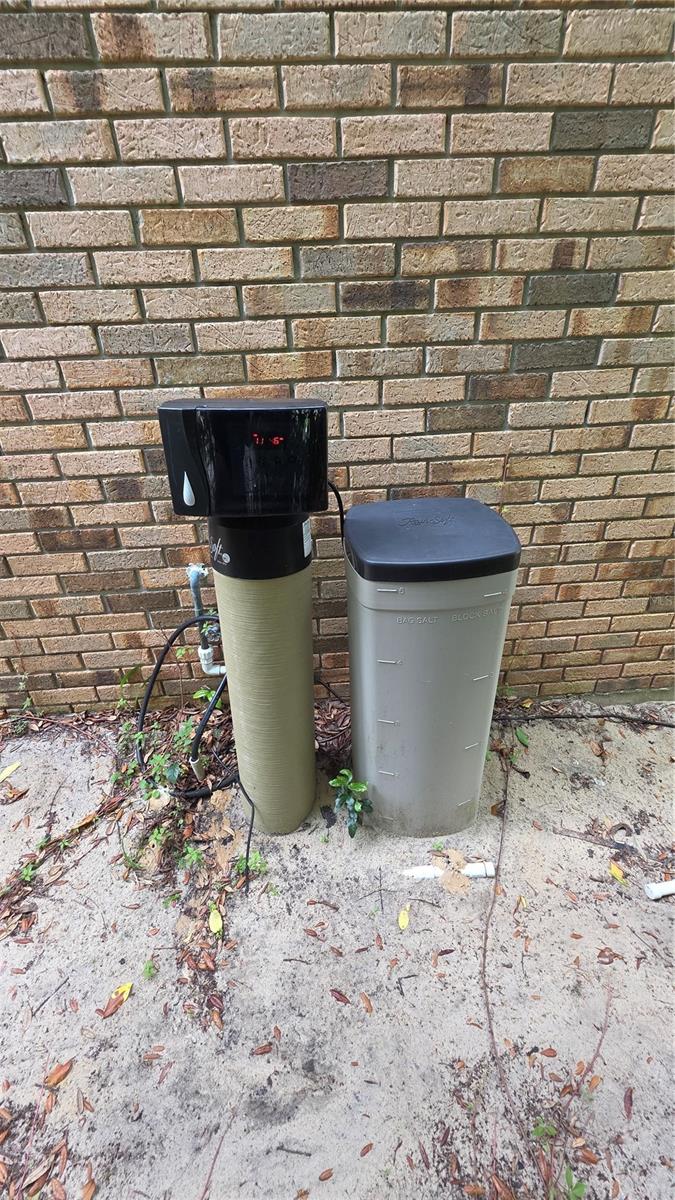 Image 48 of 51 For 1024 Club House Boulevard