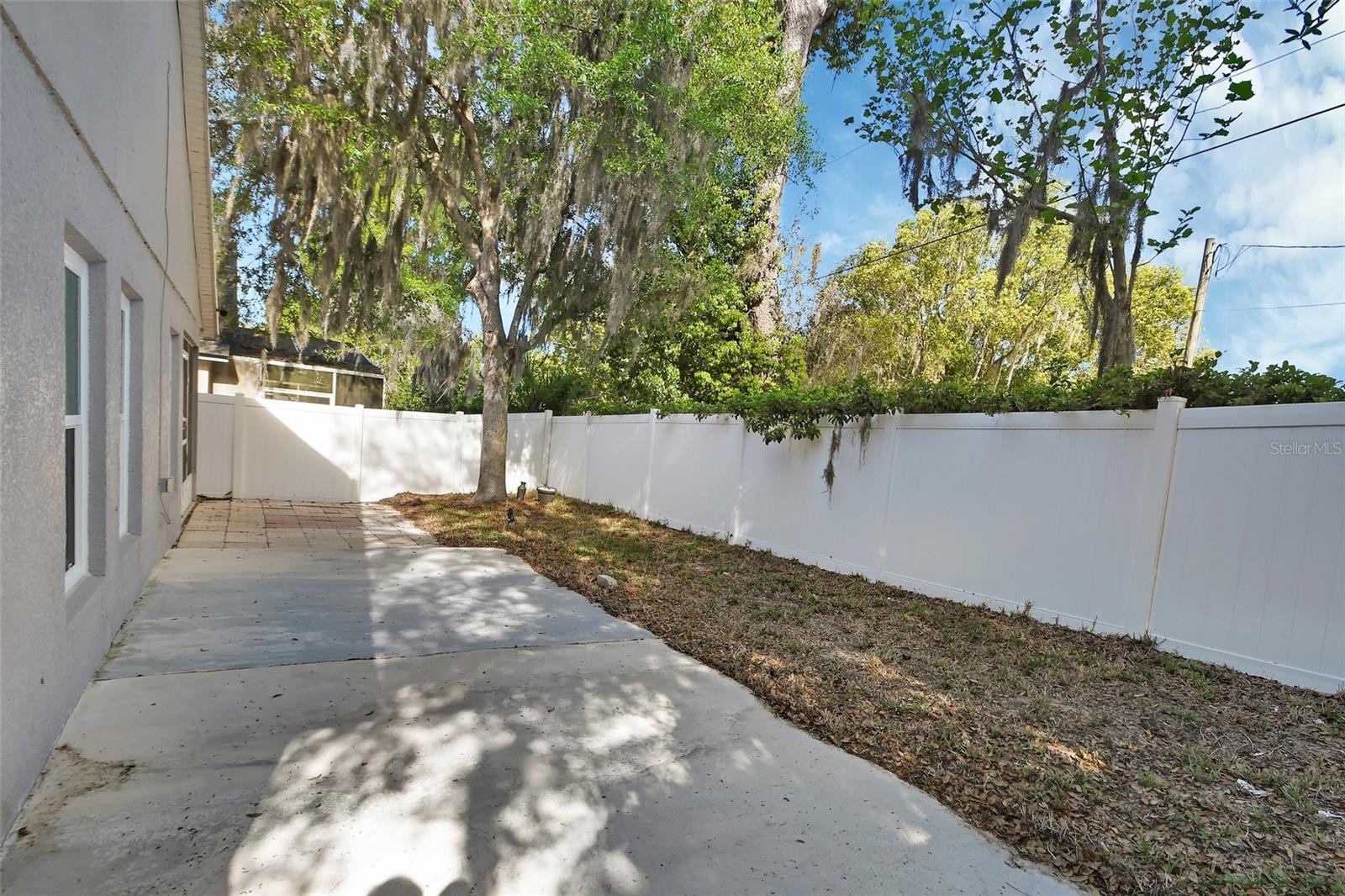 Image 28 of 32 For 611 Placid Run