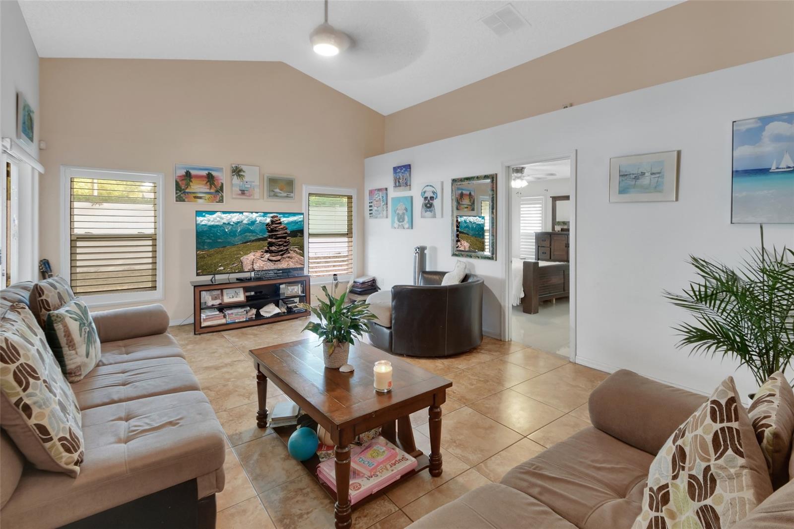 Image 4 of 32 For 611 Placid Run