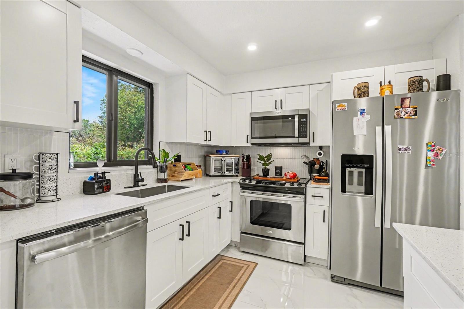 Image 14 of 48 For 73 Cardinal Drive