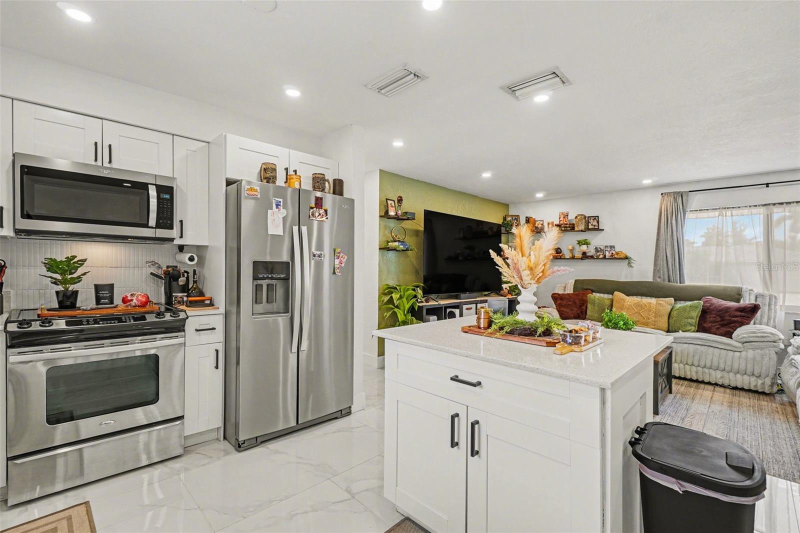 Image 16 of 48 For 73 Cardinal Drive