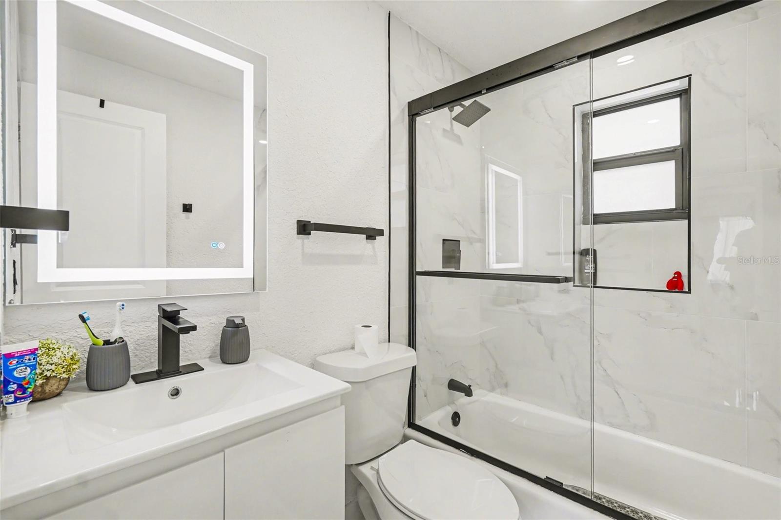 Image 25 of 48 For 73 Cardinal Drive