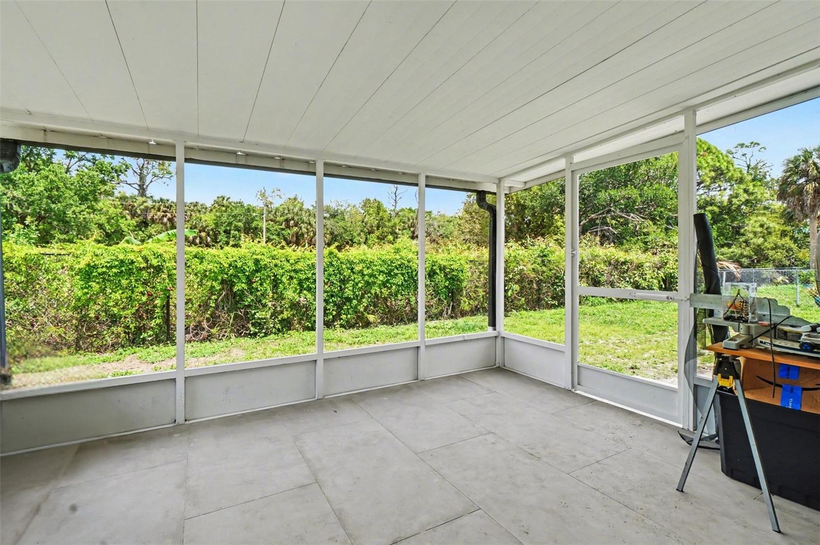 Image 33 of 48 For 73 Cardinal Drive