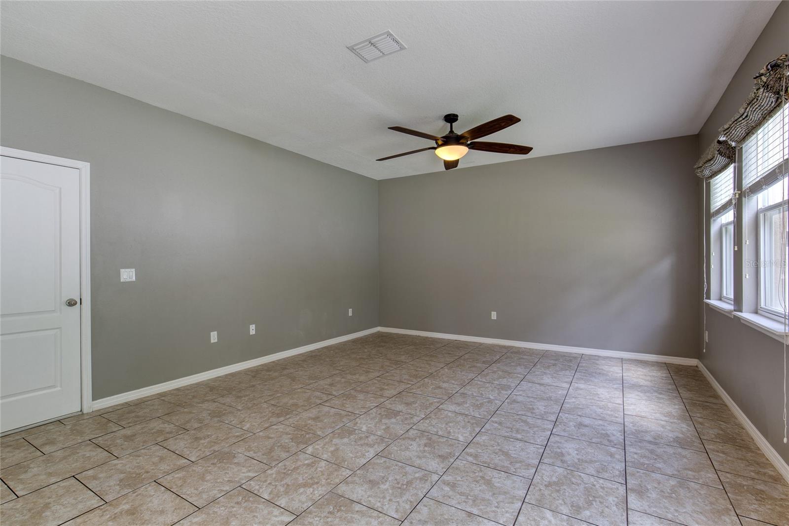 Image 18 of 47 For 5266 Plantation Home Way