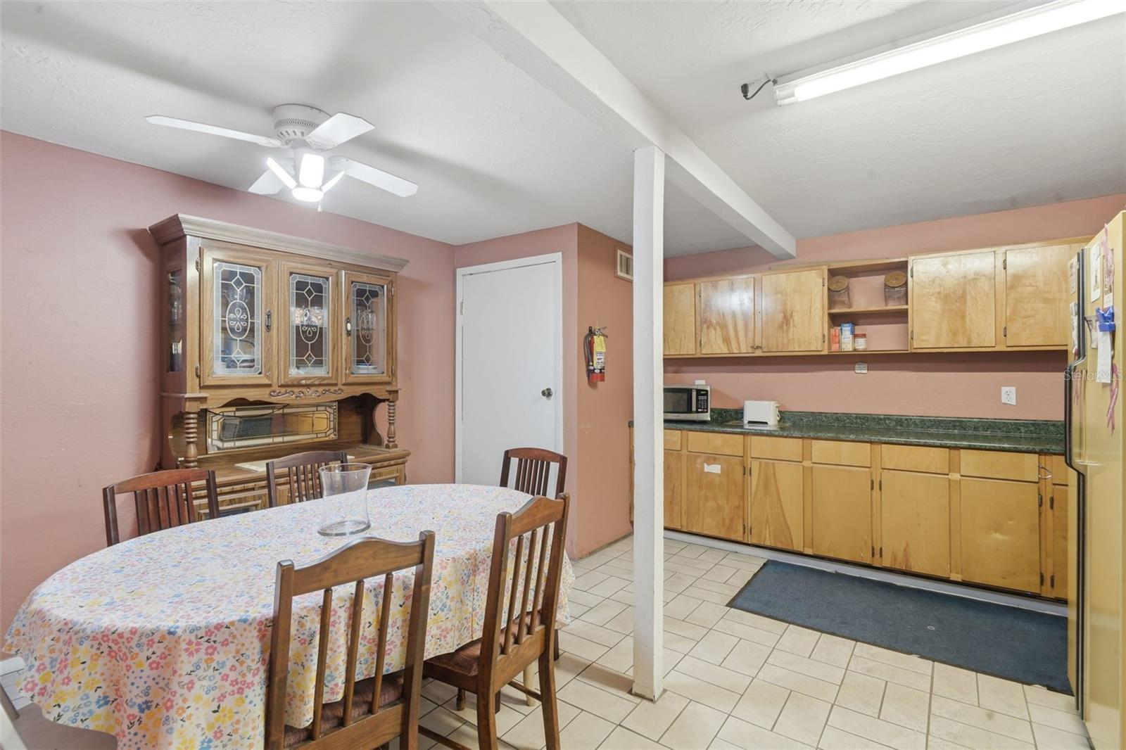 Image 20 of 66 For 1030 Camphor Lane