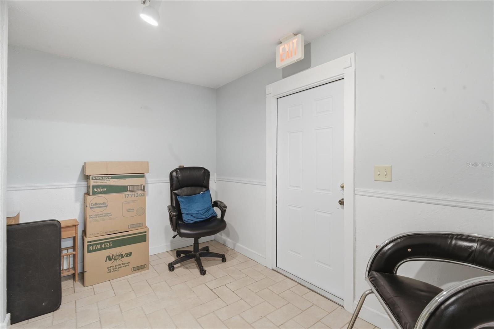 Image 24 of 66 For 1030 Camphor Lane