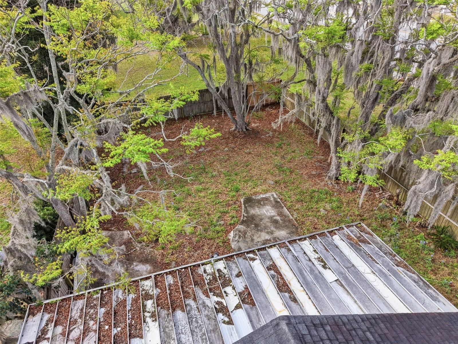 Image 36 of 66 For 1030 Camphor Lane