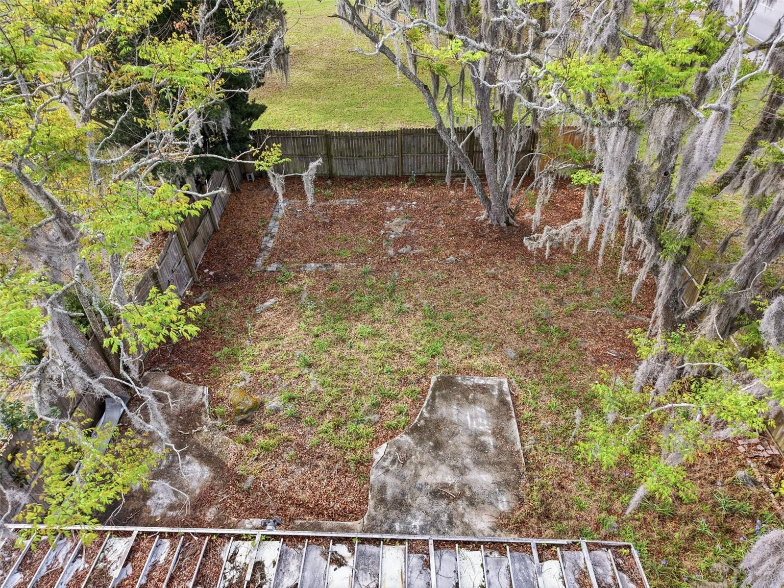 Image 37 of 66 For 1030 Camphor Lane