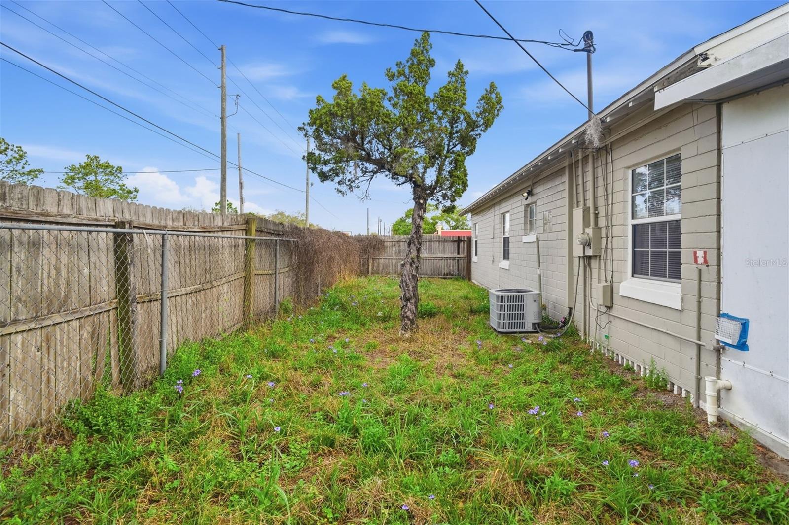 Image 41 of 66 For 1030 Camphor Lane