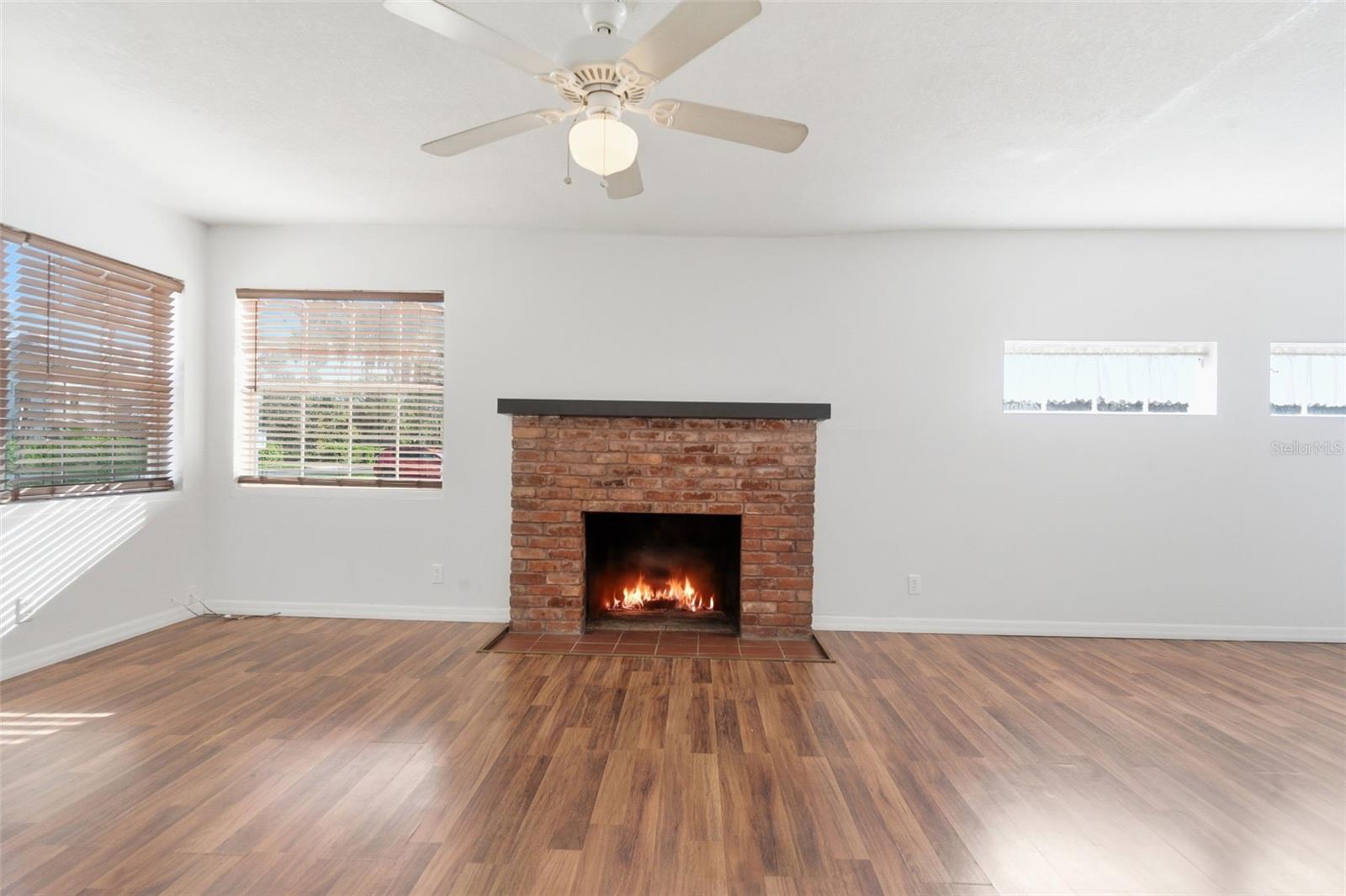 Image 46 of 66 For 1030 Camphor Lane