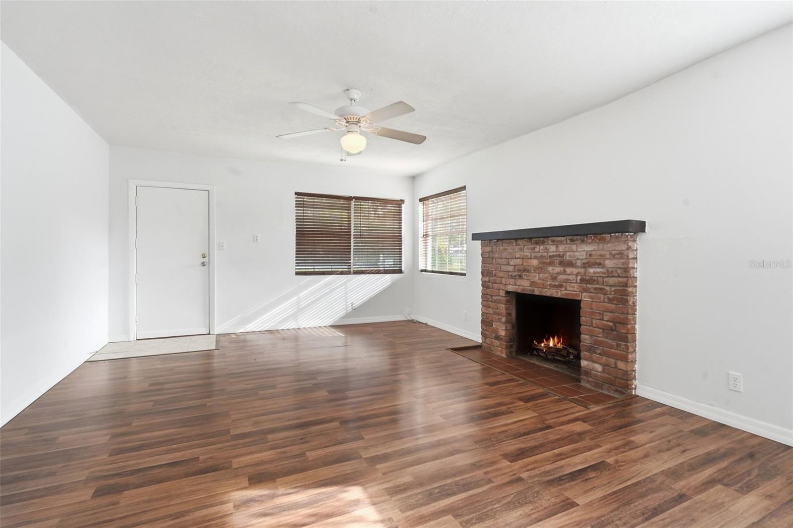 Image 47 of 66 For 1030 Camphor Lane