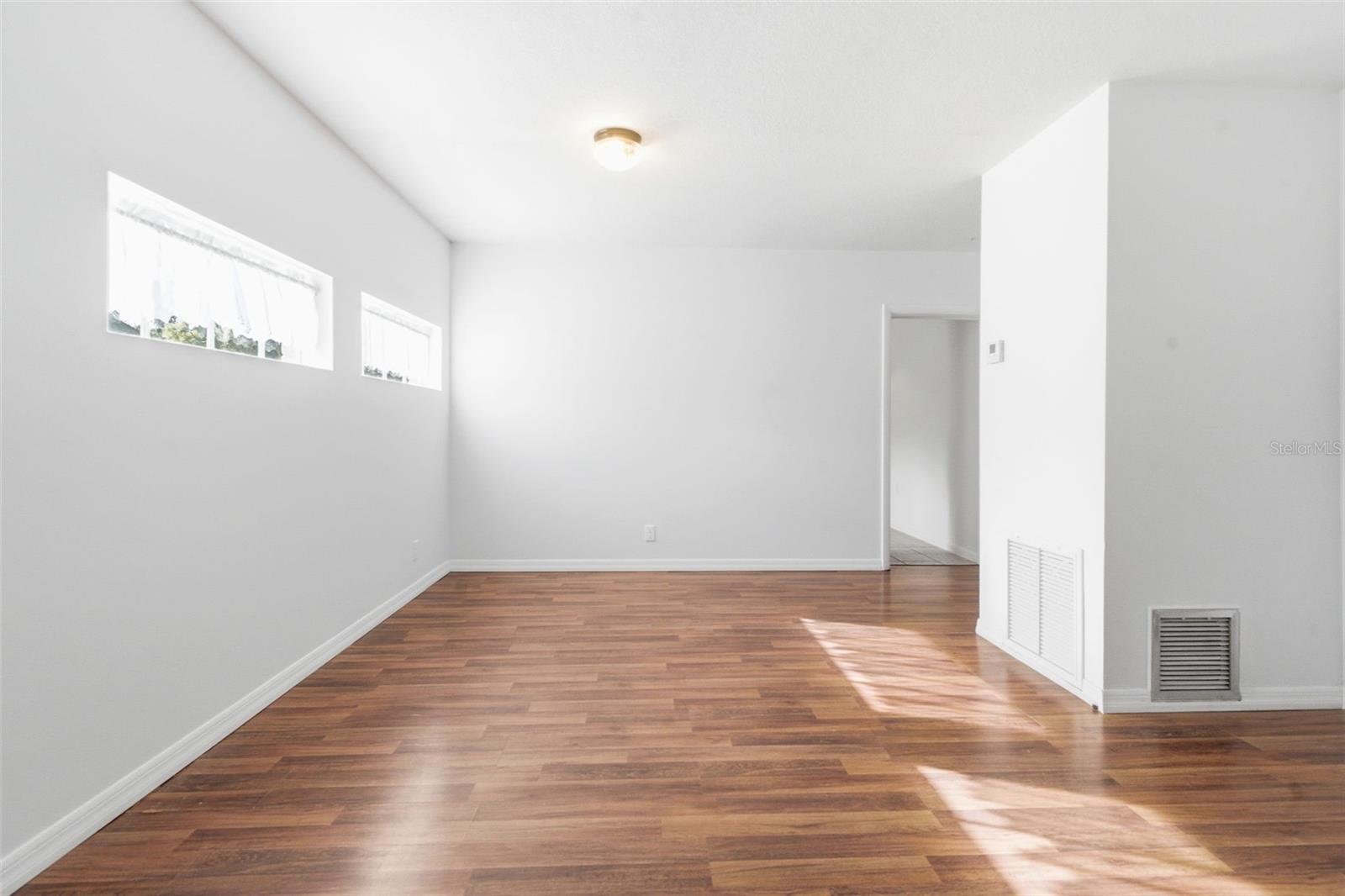 Image 49 of 66 For 1030 Camphor Lane