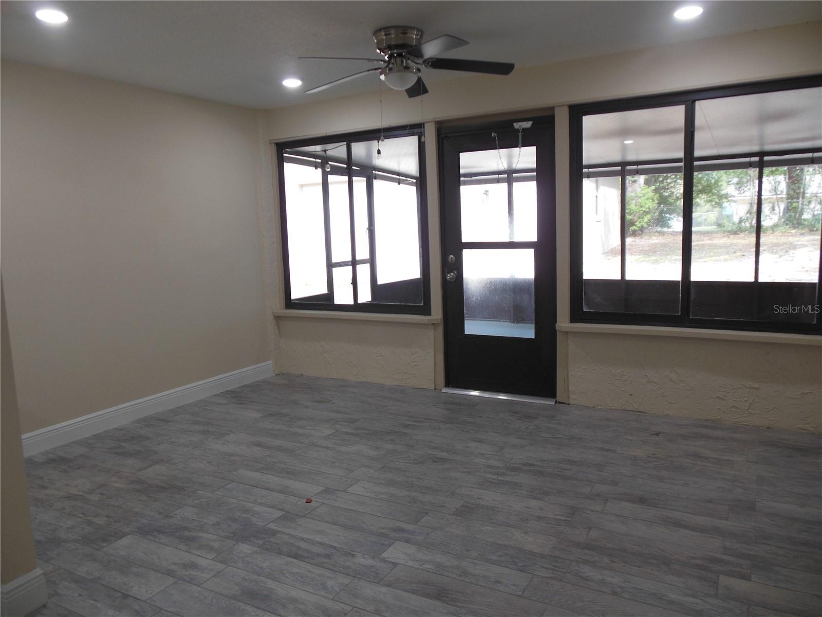 Image 7 of 14 For 231 Alta Vista Street